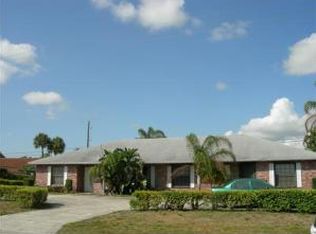 301 W Conference Dr, Boca Raton, FL 33486