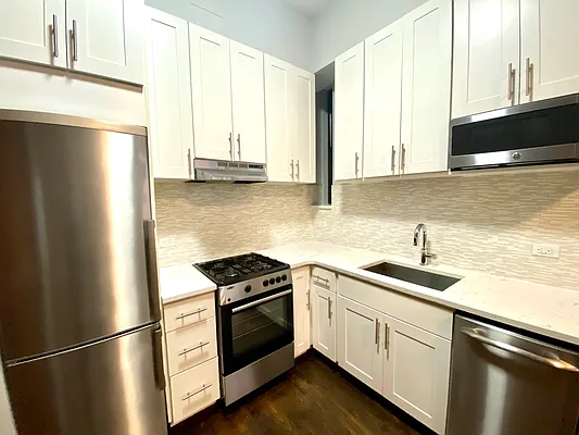 Rented by Corcoran | media 10