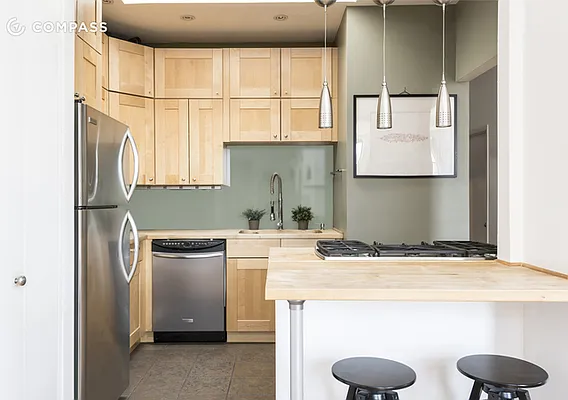 Sold by Compass | media 2