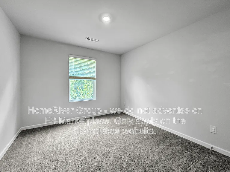 100 Seidov Cobb Way — Photo 14