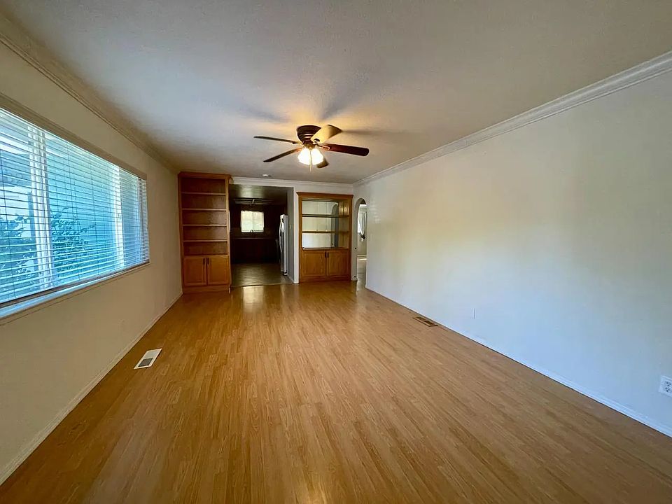 1st image of 1827 Maryland Ave