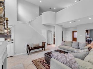 2555 Bering Dr APT 15, Houston, TX 77057