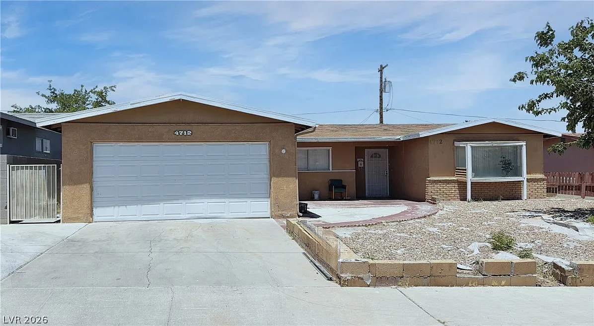 3 bed, 2.0 bath, 1581 sqft, $1,750 — Photo 1
