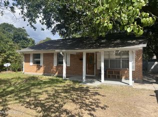498 Weaver Ave, Gulfport, MS 39507