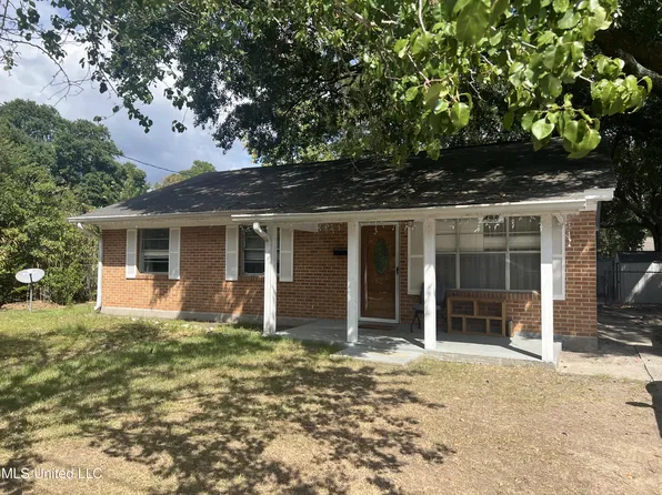 498 Weaver Ave, Gulfport, MS 39507