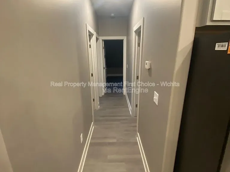 3318 W 45th St S — Photo 9