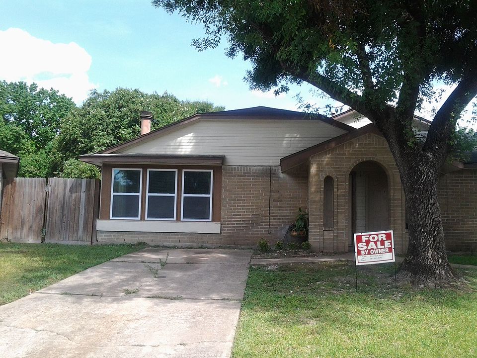 Front  w/energy windows