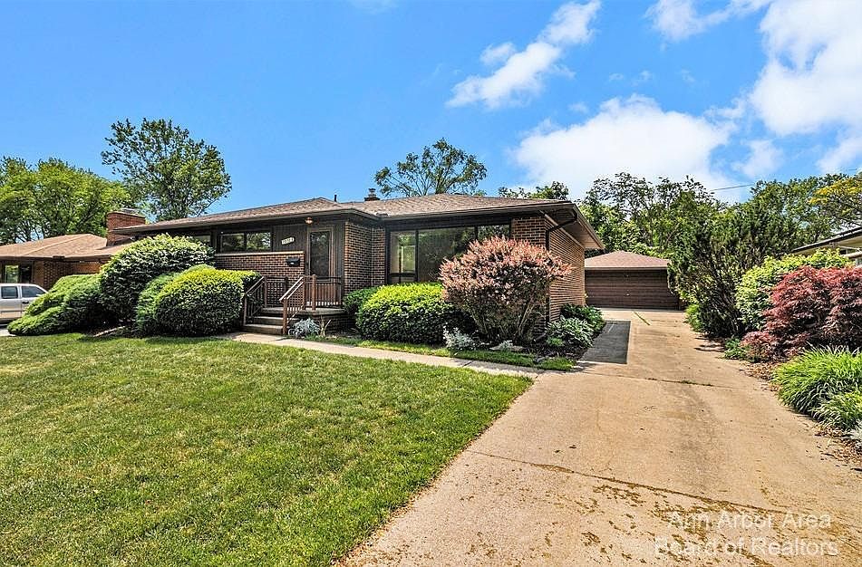 1570 Covington Dr, Ann Arbor, MI 48103 MLS 3297825 Zillow