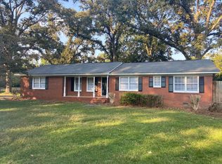 110 Pecan Dr, Byron, GA 31008