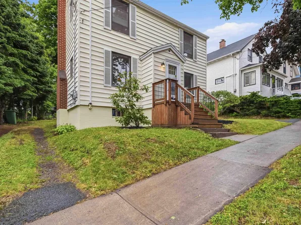 5264 Kaye St, Halifax, NS B3K 1Y1