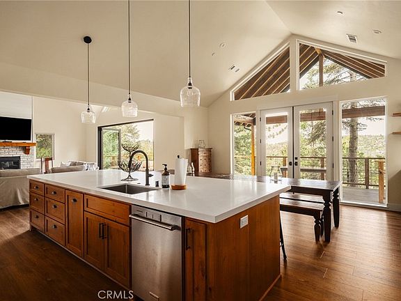 5th image of 26910 Everest Rd