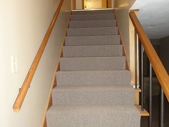 Staircase to downstairs family room