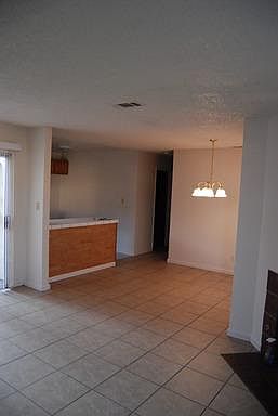5th image of 2438 Gareth Cir