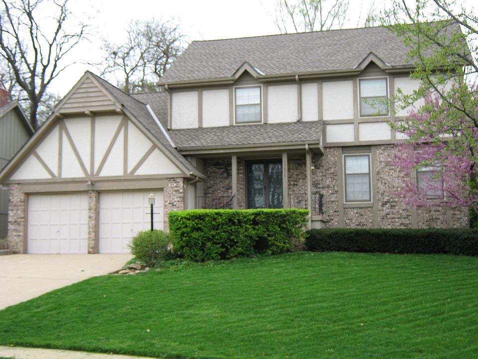 12608 W. 76th