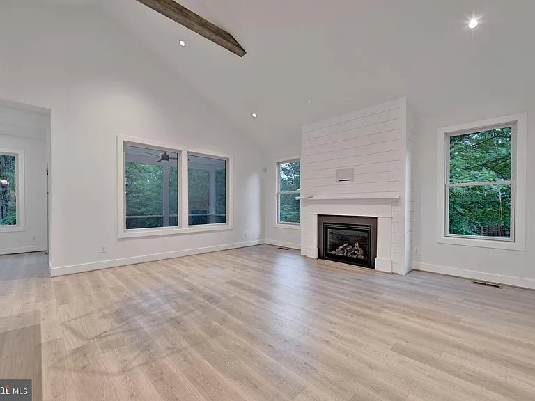 8179 Bodkin Ave — Photo 16