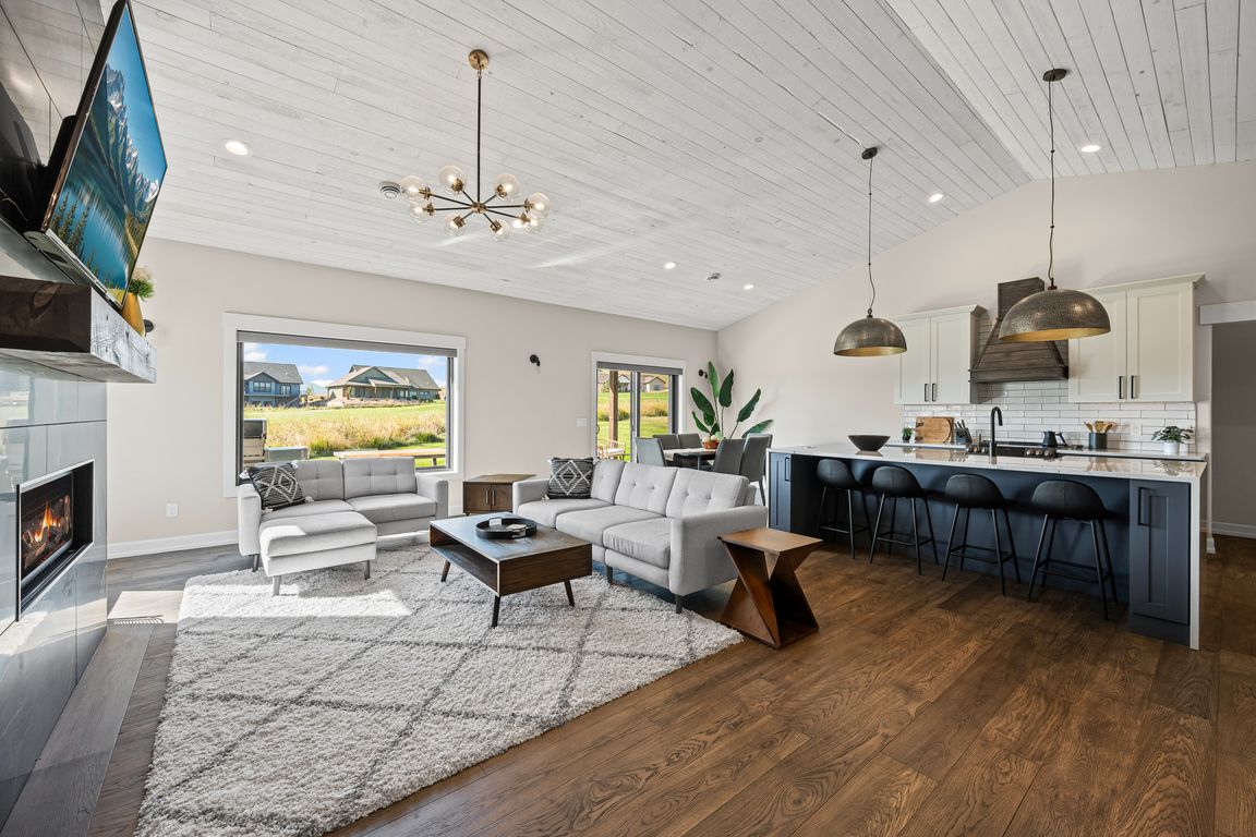 next background image