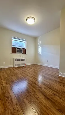 Rented by Mega Homes Realty INC | media 9