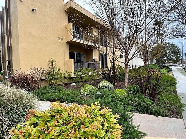 1st image of 20704 Osage Ave