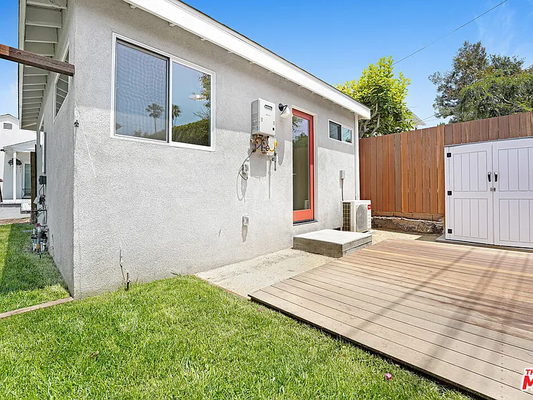 1130 Ashland Ave #B — Photo 9