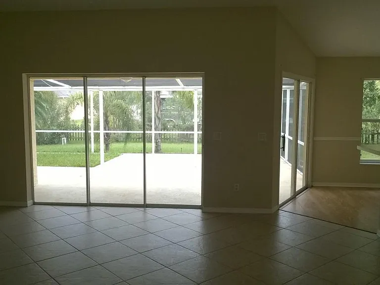 238 SW Chandler Ter — Photo 6