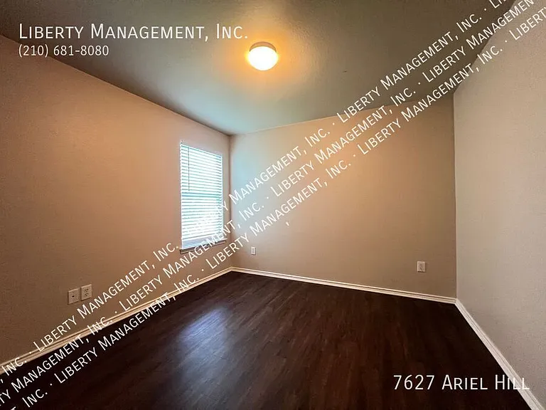 7627 Ariel Hl — Photo 8