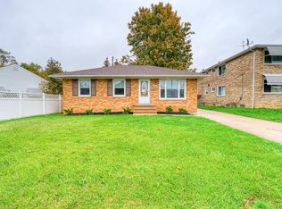 6301 Ridge Rd, Parma, OH 44129