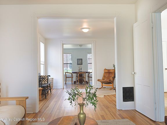 2nd image of 18-20 S 6th Street