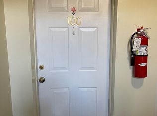 100 Kenwood Dr, Sicklerville, NJ 08081