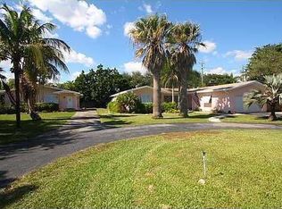 16250 SW 83rd Ave, Palmetto Bay, FL 33157