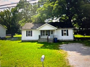 602 Oakdale St, Manchester, TN 37355