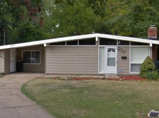 7041 Woody Ct, Hazelwood, MO