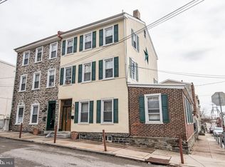 133 Dupont St, Philadelphia, PA 19127