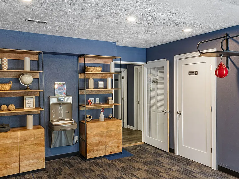Foote Hills Apartments - Grand Rapids, MI — Photo 26
