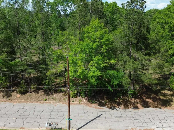 Mark St, Nacogdoches, TX 75964