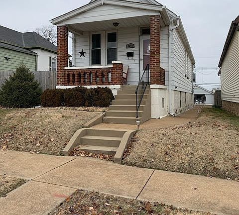 4th image of 5617 Botanical Ave