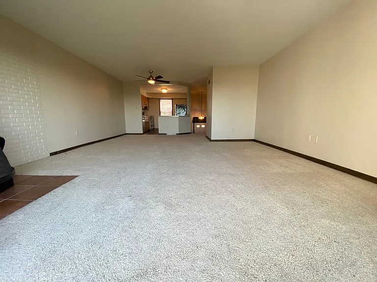 41 Bailey Ave — Photo 3