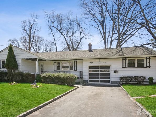 1779 Hughes Ter, Piscataway, NJ 08854