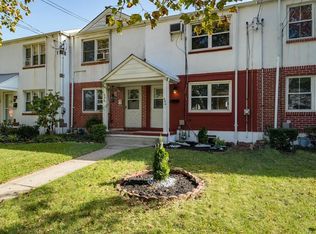694 Main St, Metuchen, NJ 08840