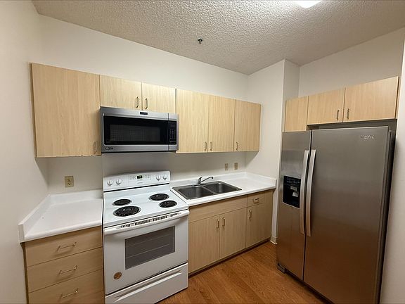 3rd image of 94-979 Kauolu Pl APT 107