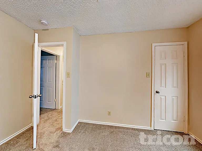 8055 Chestnut Cedar Dr — Photo 11