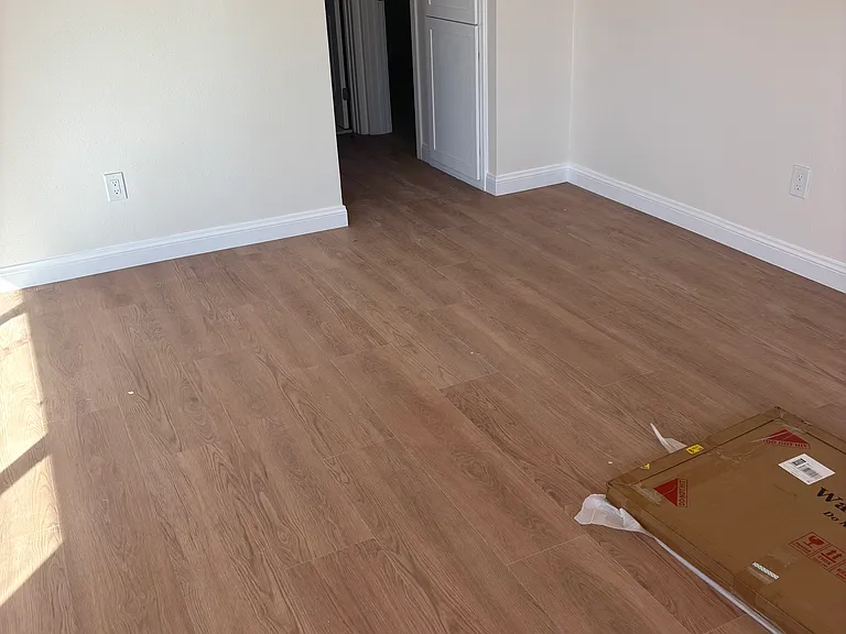 324 Grant St #1/2 — Photo 10