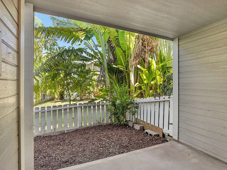 160 Keonekai Rd #27-105 — Photo 22