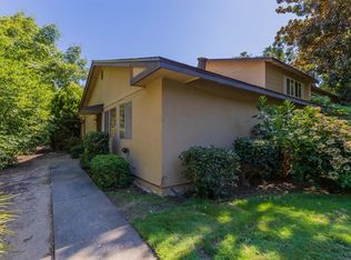 8845 La Riviera Dr UNIT D, Sacramento, CA 95826