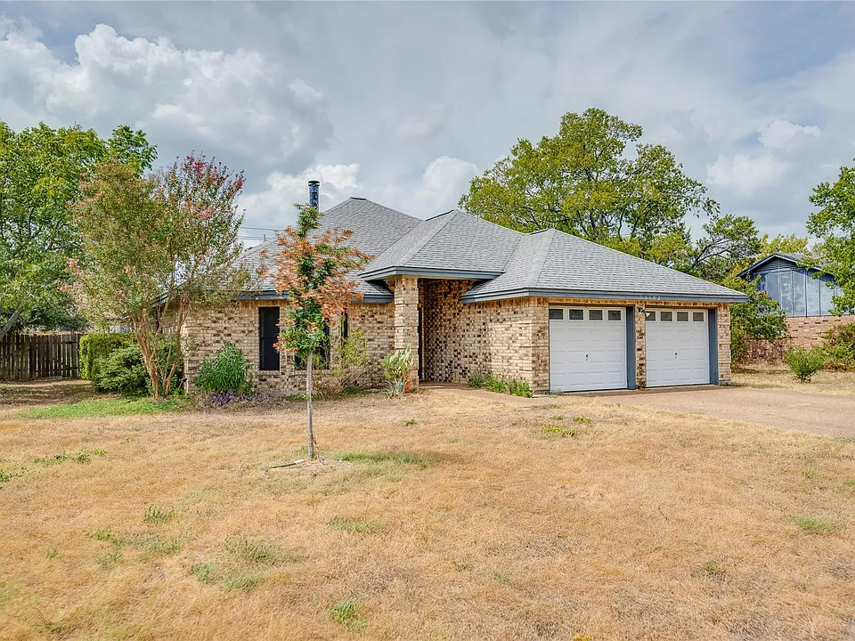 13102 Villa Park Dr