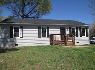 972 Green Ridge Dr, Richmond, VA 23225