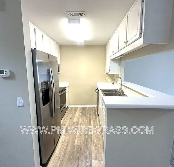 125 Commons Dr — Photo 5