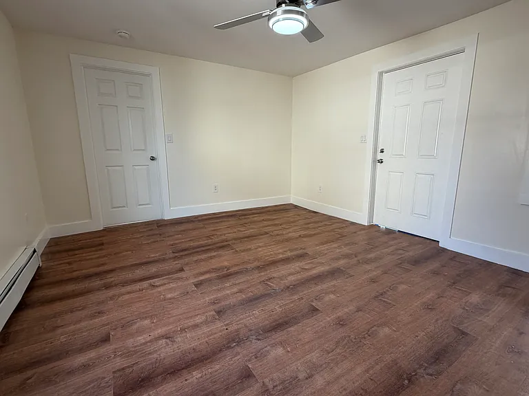 155 N Clinton St #1 — Photo 12