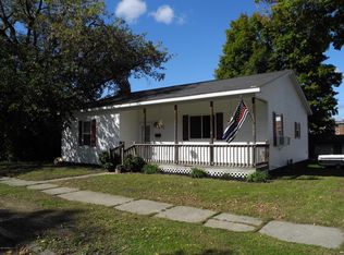 135 E 2nd St, Constantine, MI 49042