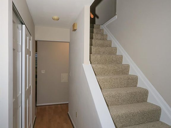4th image of 7697 Oceola Ln
