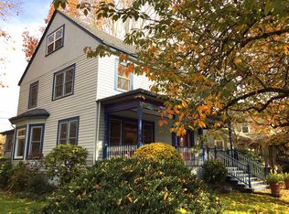 3815 SE Taylor St, Portland, OR 97214